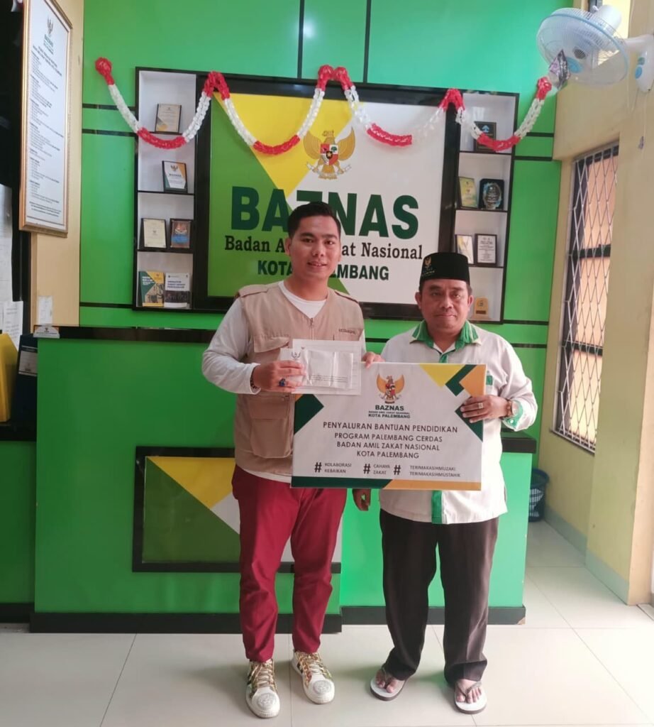 HENDI ROMADONI,.S.H.,M.H.C.MSP., Anak Sederhana Seorang Petani dari Pelosok Desa Raih Predikat Mahasiswa Berprestasi S2 STIHPADA PALEMBANG